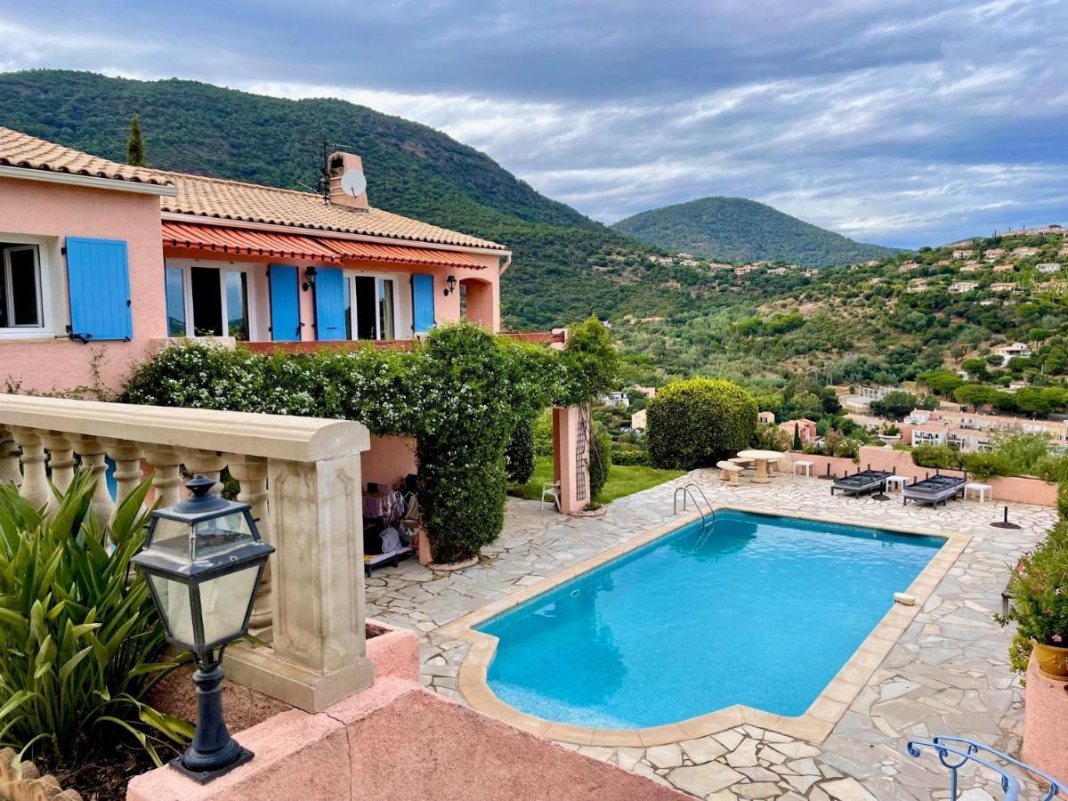 Rez-de Villa Piscine Cavalaire-sur-Mer Esterno foto